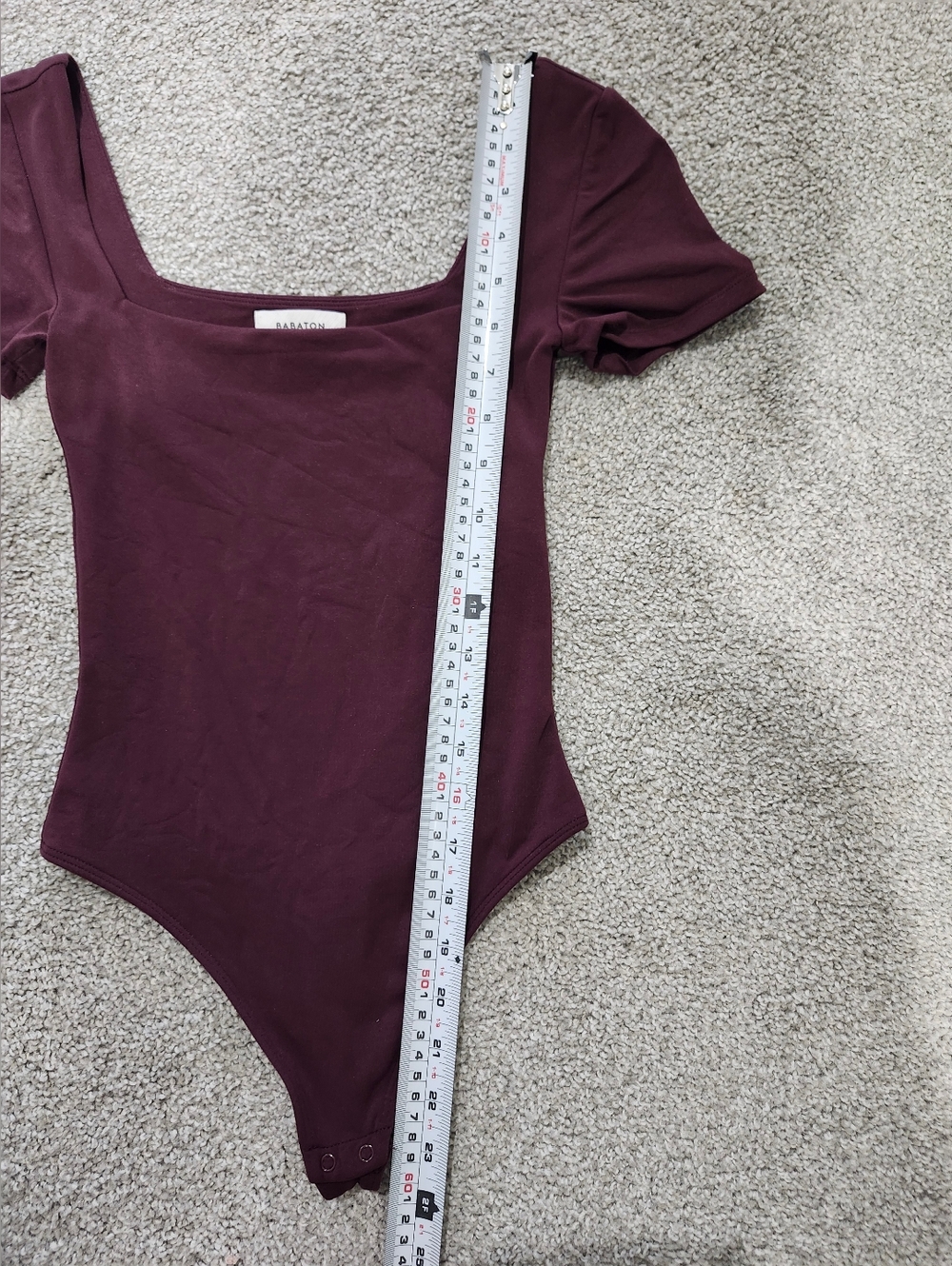 Aritzia Babton Burgundy Square Neck Shortsleeve Contour Bodysuit Size XS - Picture 6 of 8